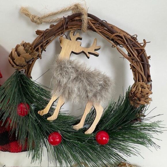 Christmas Plaid Ornaments Lot/Bundle Barns-Reindeer-Trees-Wreath-Holiday - Picture 3 of 16